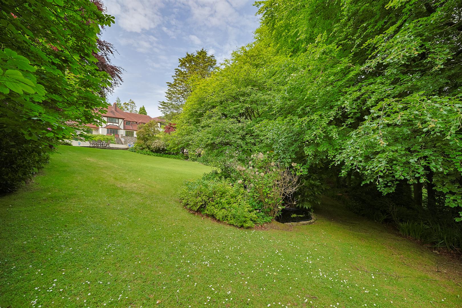 325 Gower Road, Killay, Swansea, SA2 7AE